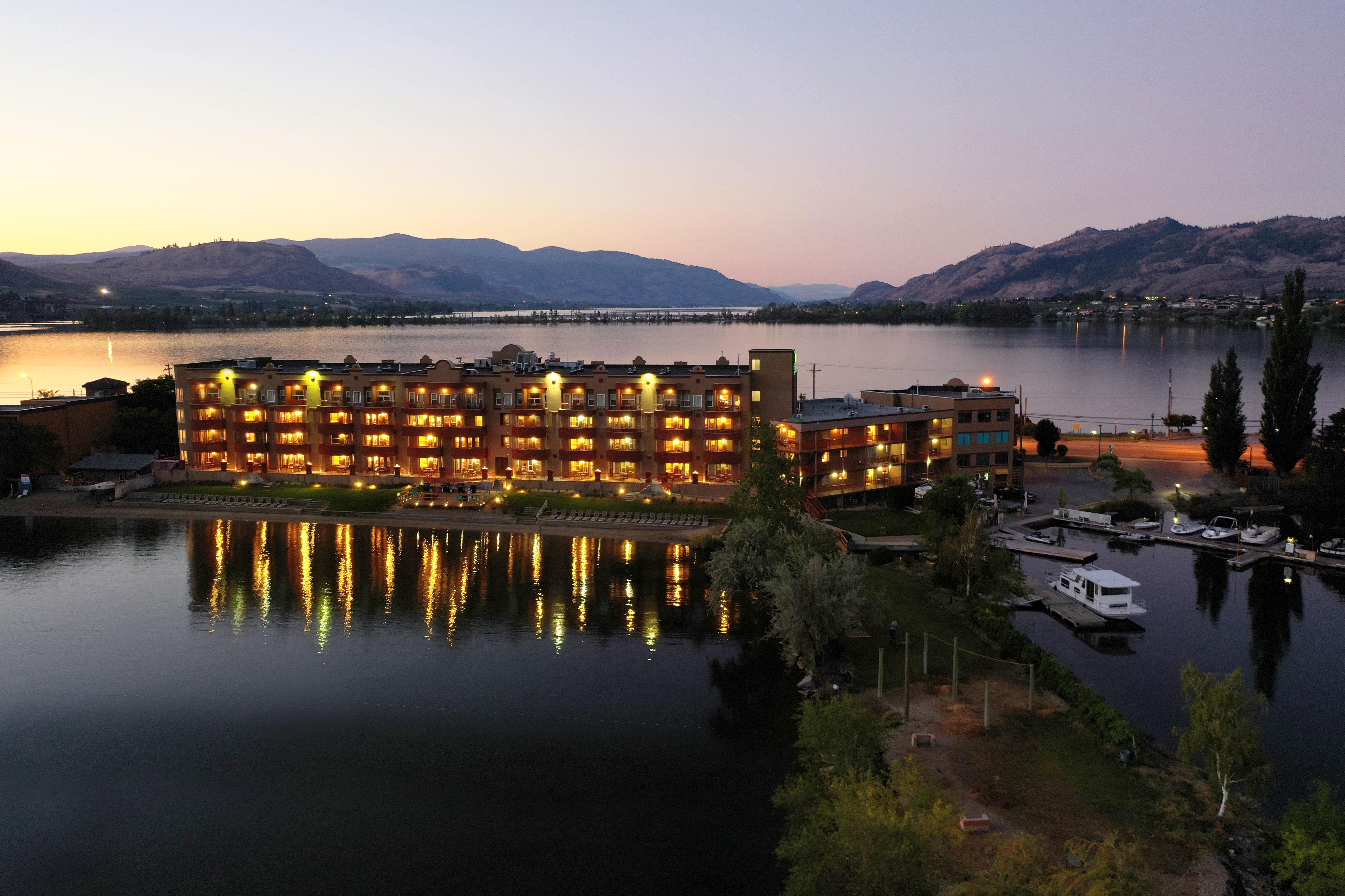 Holiday Inn Hotel & Suites Osoyoos By Ihg Luaran gambar